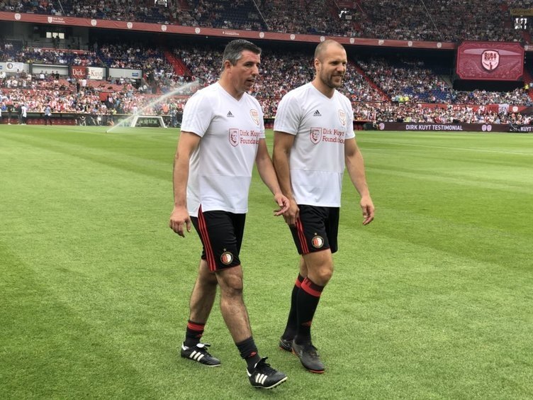 Dirk Kuyt’tan görkemli veda!