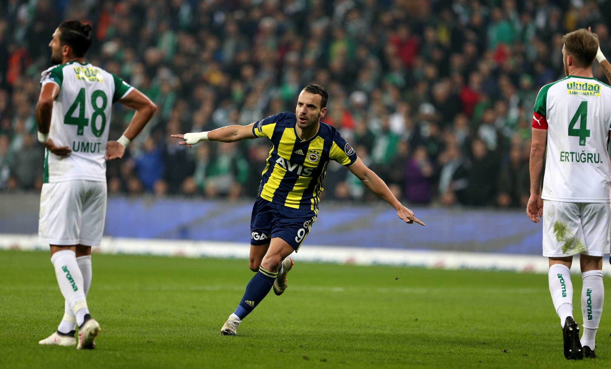 Soldado’dan muhteşem rövaşata! İşte o anlar!