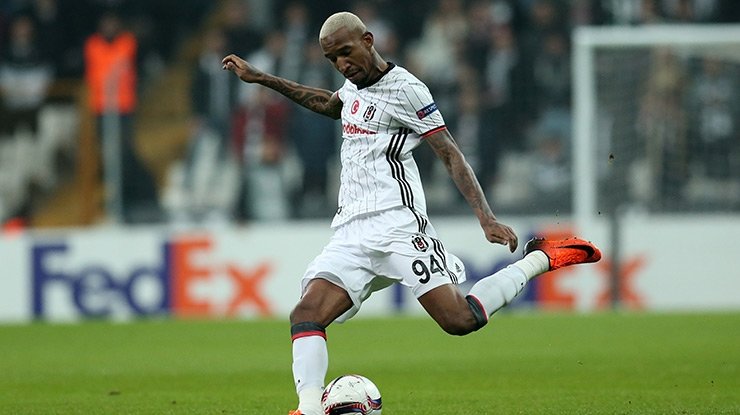 Mourinho Beşiktaşlı yıldızı istiyor!