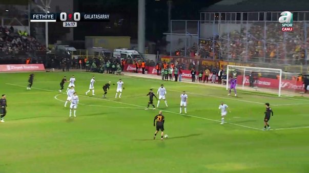 Galatasaray penaltı kazandı! İşte o pozisyon