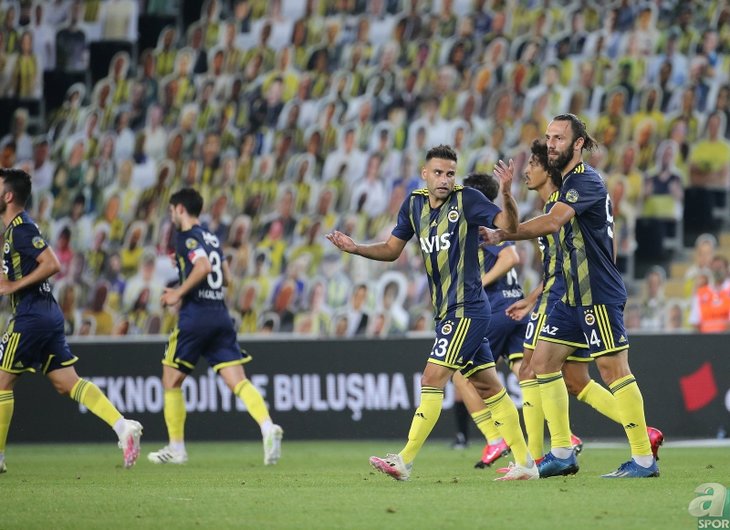 Transferde bombalar patlıyor! Dünya yıldızı Fenerbahçe'ye...