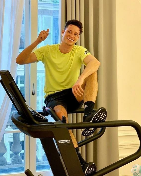 Koronavirüs salgınından sonra futbolcular ne yapıyor?