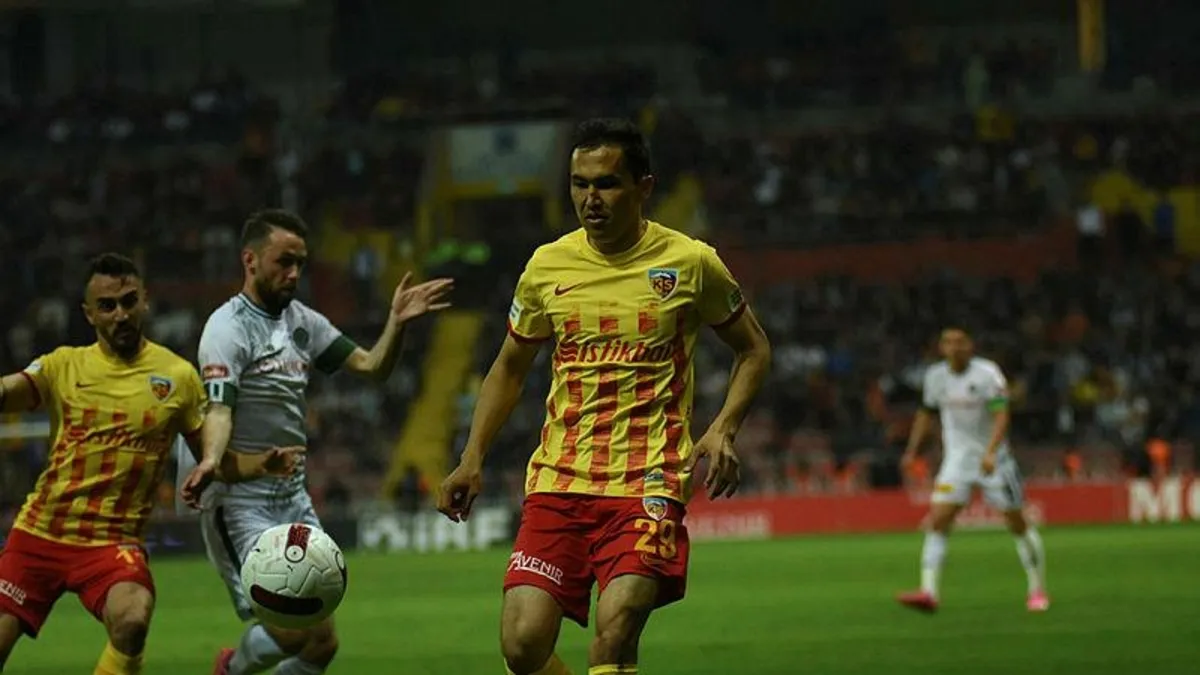 Otabek Shukurov Kayseri'den ayrıldı!