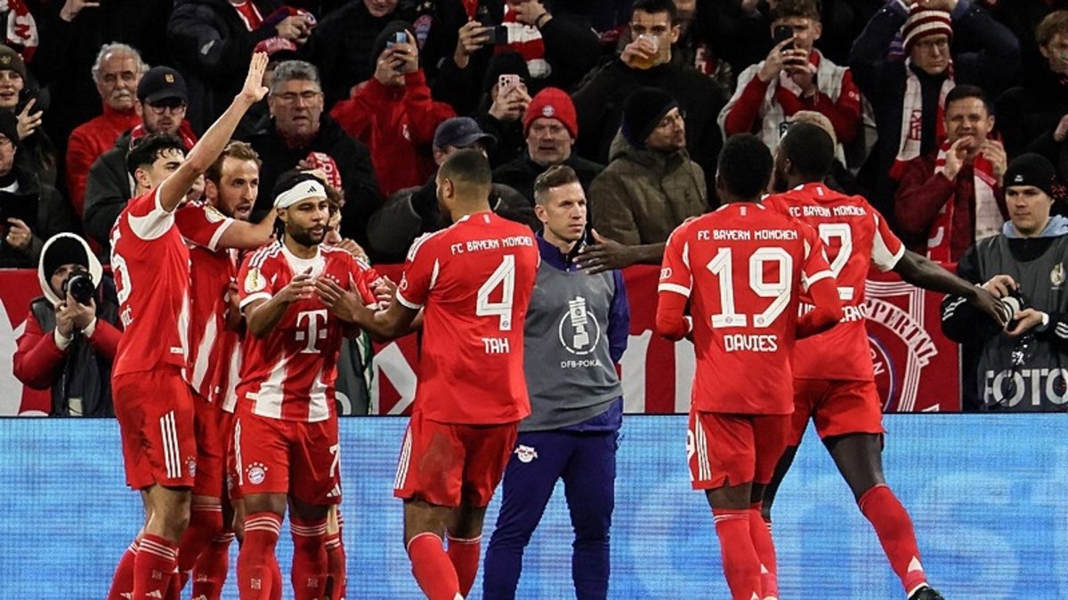 Bayern Münih Almanya Kupası'nda RB Leipzig'i yendi ve yarı finale yükseldi! İşte maçın özeti