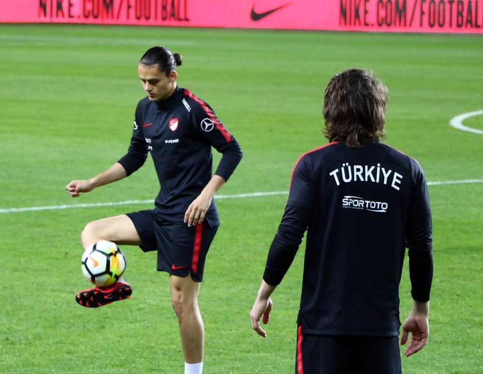 Beşiktaş’tan Enes Ünal bombası!