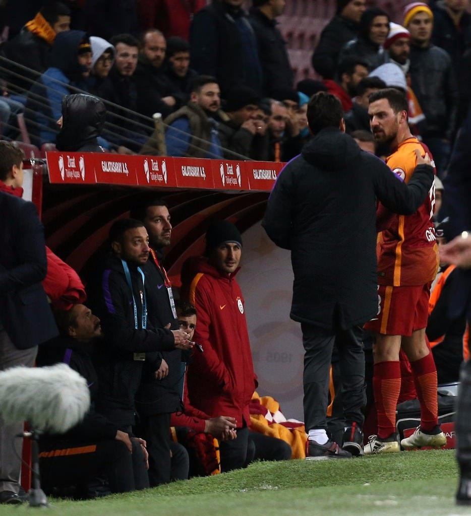 Galatasaray kulübesinde yine olay