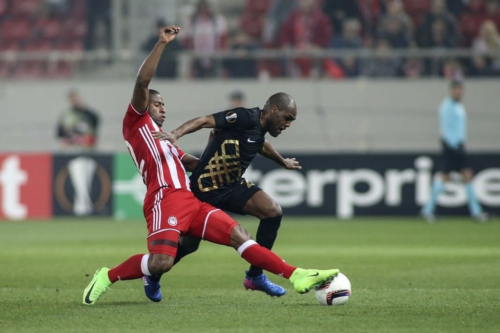 Olympiakos - Osmanlıspor karşılaşmasından kareler