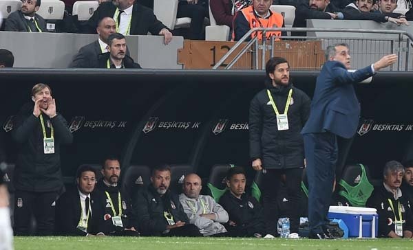 Guti çıldırdı! Şenol Güneş...