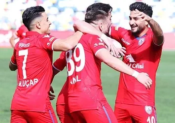 Altınordu: 6 - Kardemir Karabükspor 0