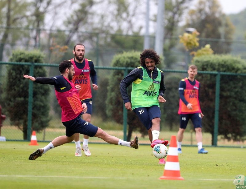 Mehmet Aurelio’dan flaş Gustavo ve Jailson sözleri!