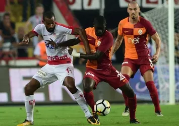 Galatasaray deplasmanda Antalyaspor ile berabere kaldı