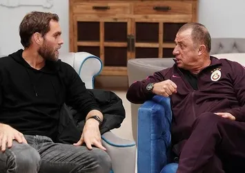 Elmander kampa katıldı!
