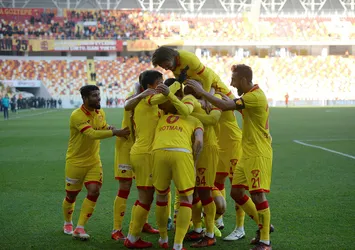 Gol düellosunun galibi Göztepe
