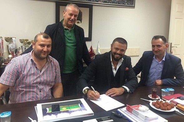 UEFA Kupası kazanan kaleci Kerem İnan Amatör Lig’de