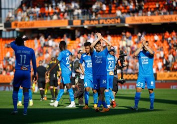 Marsilya 3 puanı 3 golle aldı!