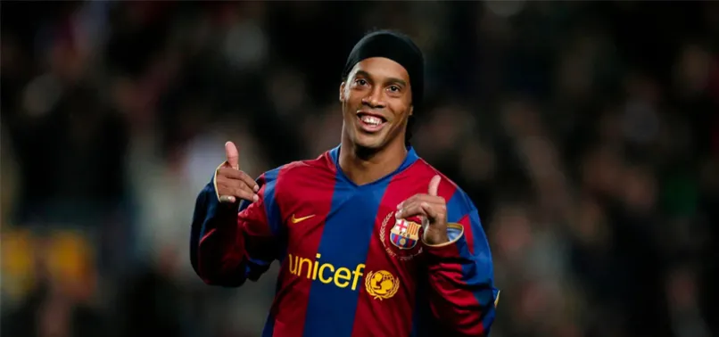 Ronaldinho’dan Yasin Öztekin’e takip!