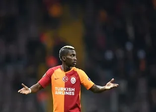 Onyekuru'ya uyarı: "Biraz kafanı kaldır"