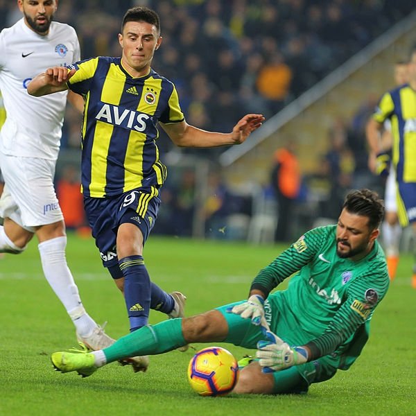 Fenerbahçe ’yeniden doğuş’ peşinde!