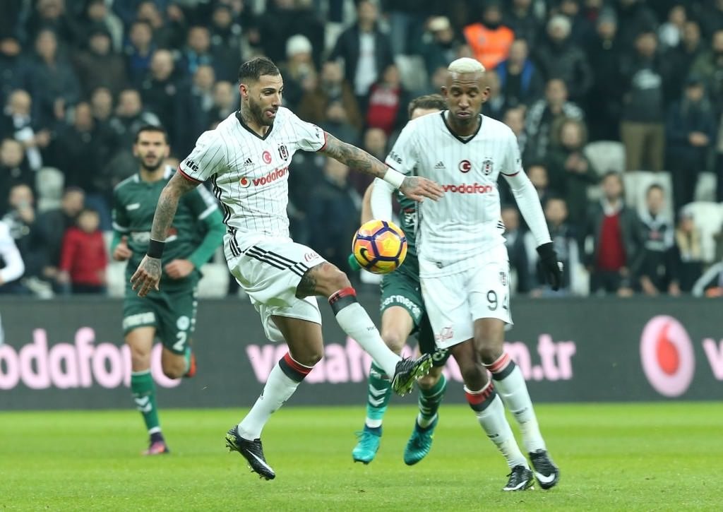 Beşiktaş-Atiker Konyaspor karşılaşmasından kareler