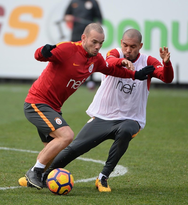 Galatasaray’da kim gidiyor kim kalıyor?