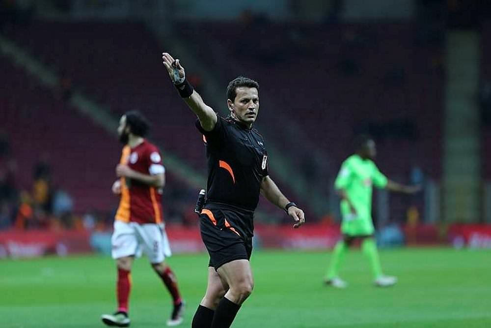 Hakemlerin asıl meslekleri şaşırttı
