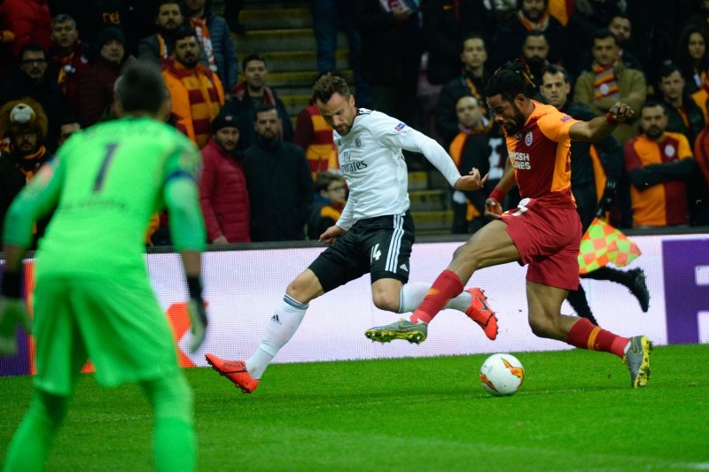 Galatasaray tarihe geçti! Avrupa kupalarında ilk kez...