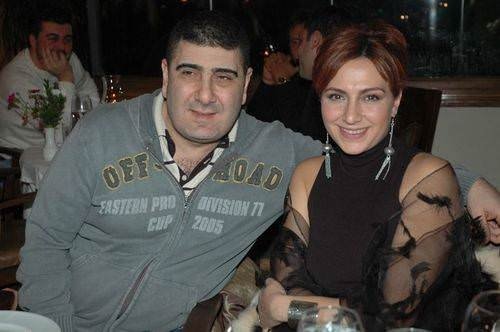 Ünlüler hangi takımı tutuyor?