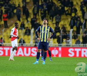 Fenerbahçe’de 8 ismin bileti kesildi! İşte ayrılacak futbolcular