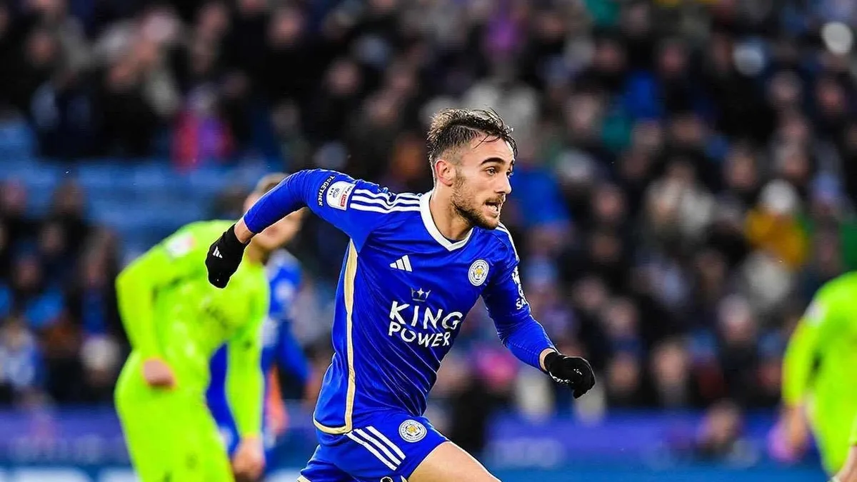 Leicester City Premier Lig'e yükseldi! Yunus Akgün...