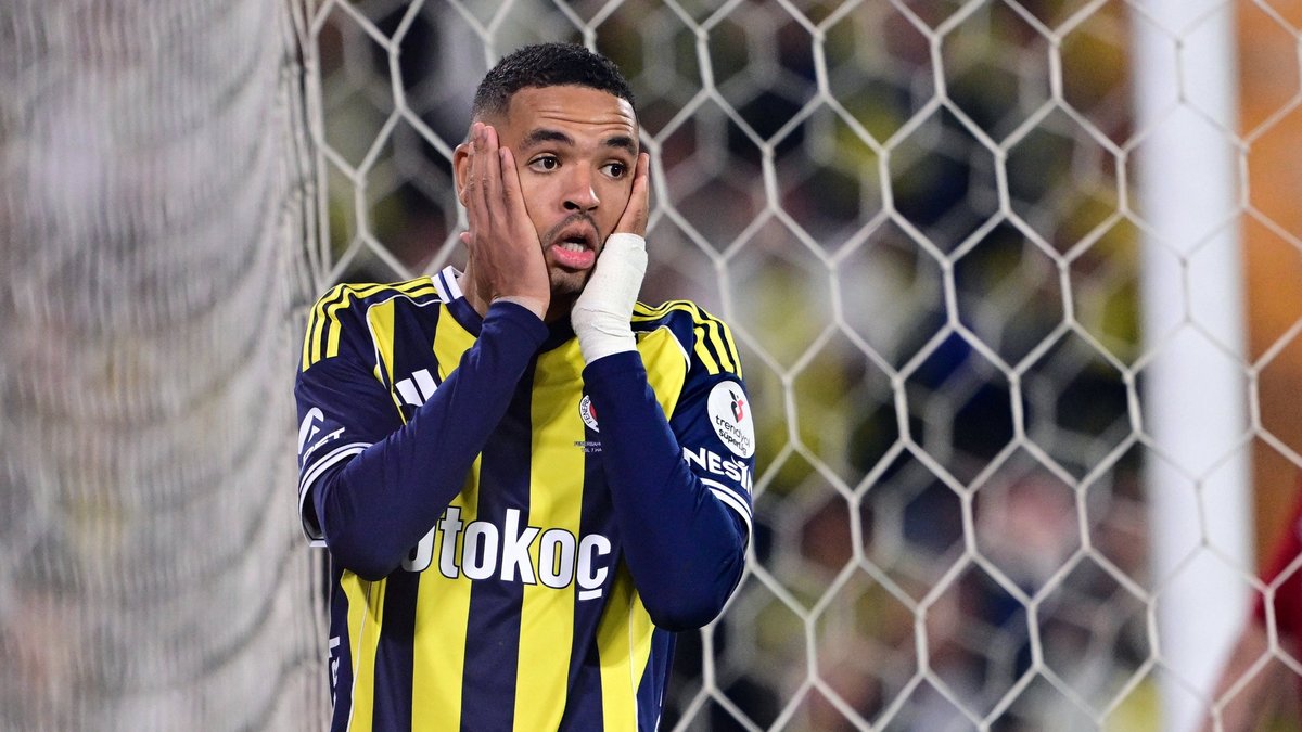 Fenerbahçe'de En-Nesyri'nin golüne ofsayt engeli! İşte o pozisyon Fenerbahçe'de En-Nesyri'nin golüne ofsayt engeli! İşte o pozisyon