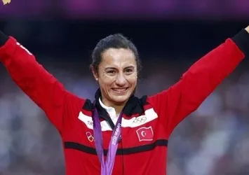 Aslı Çakır'a ömür boyu men cezası