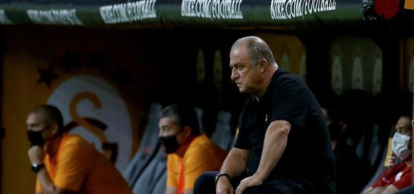 Fatih Terim'den ayrılık iddialarına yanıt!