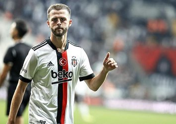 Pjanic Beşiktaş'a veda etti!