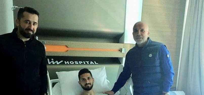 Hasan Çavuşoğlu'ndan Emre Akbaba'ya ziyaret