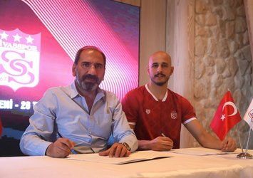 Sivasspor'da yeni file bekçisi!