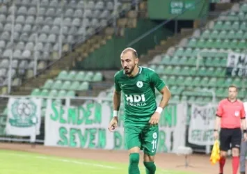 Altınordu Ahmet İlhan ile anlaştı!