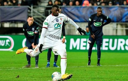 Fenerbahçe’den forvet atağı! M’Baye Niang...