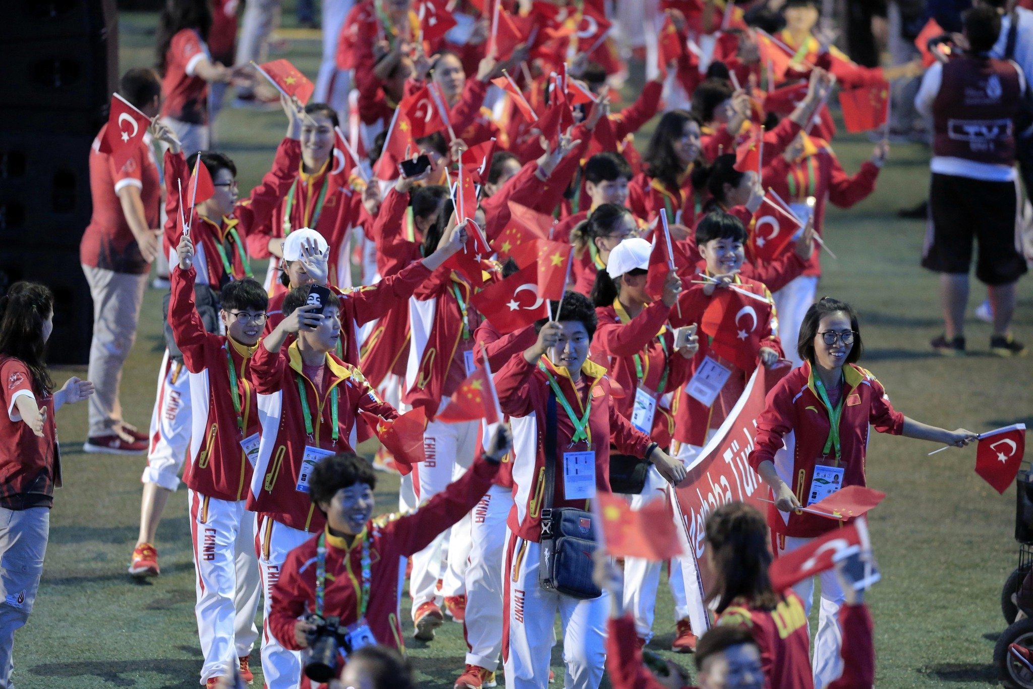 Yok böyle açılış!