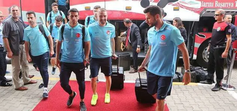 A Milli Takım, Fransa'ya gitti