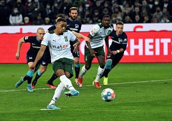 M'Gladbach 3 maç sonra galip!
