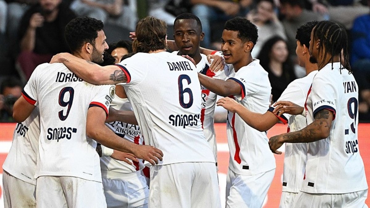PSG, Angers deplasmanında hata yapmadı!