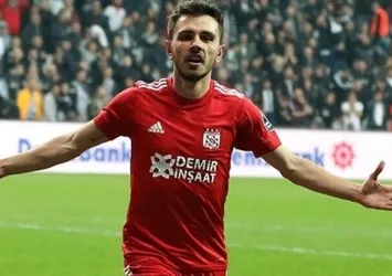 Sivasspor'da Emre Kılınç ameliyat edildi