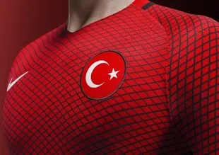 Terim'den izin aldı kamptan ayrıldı