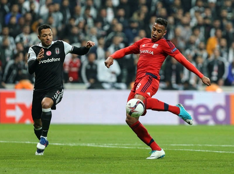 Beşiktaş’ta yolcular belli oldu