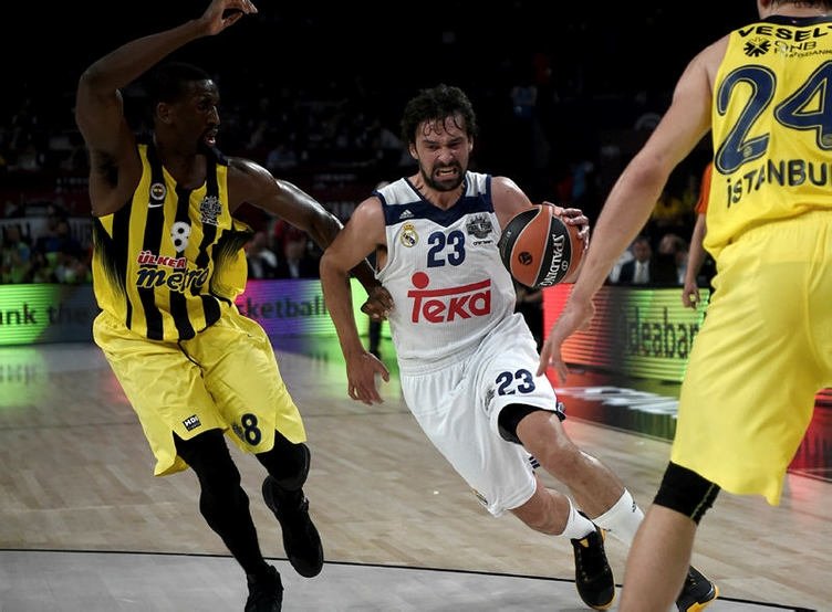 Ekpe Udoh sosyal medyayı salladı