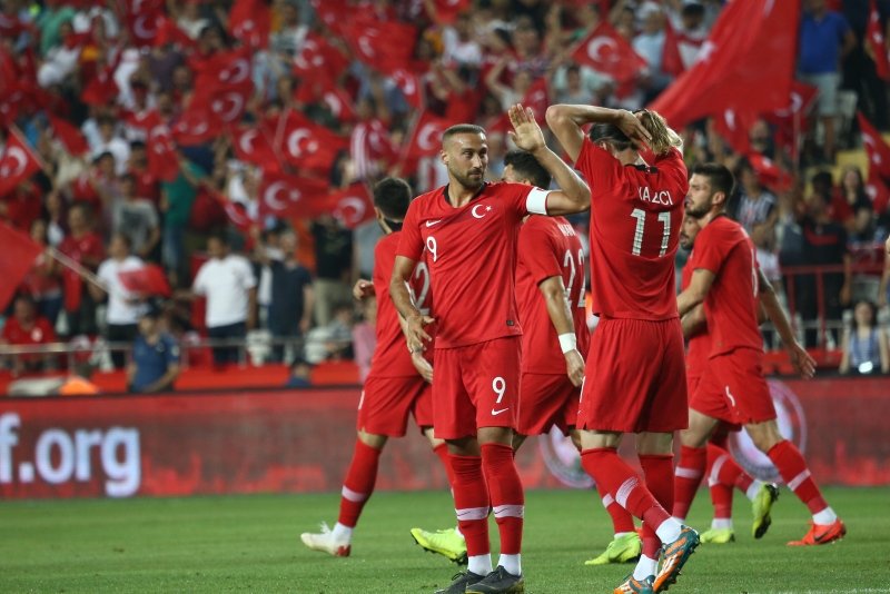 Antalya’da milli şölen!