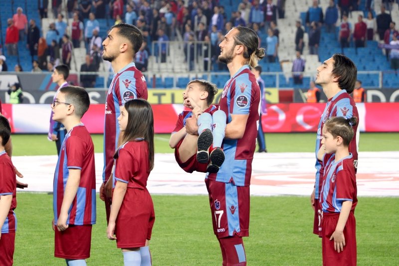 Trabzonspor - Kayserispor maçından kareler