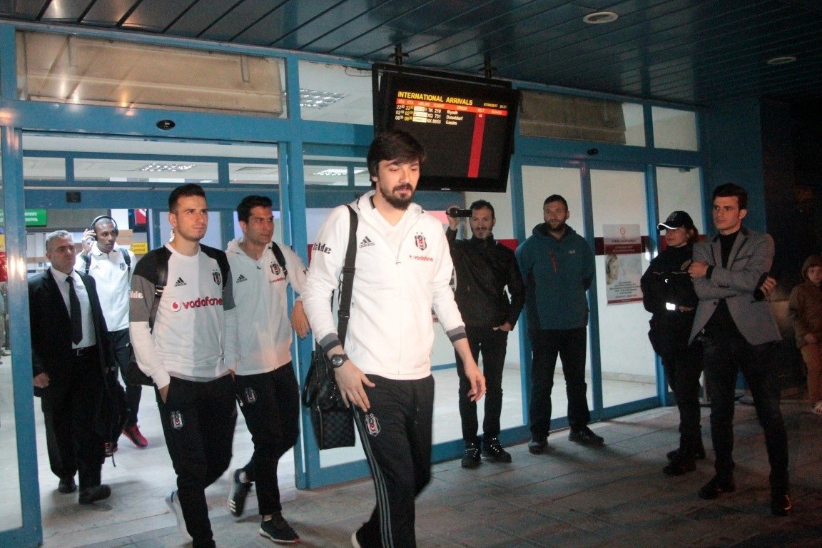 Beşiktaş kafilesi Trabzon’a gitti