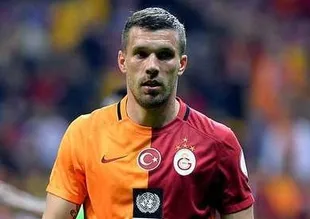 Futbolculara 4 aydır ödeme yapılmıyor!.