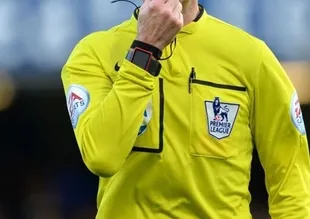 Portekiz - Fransa - Portekiz maçını Mark Clattenburg yönetecek!